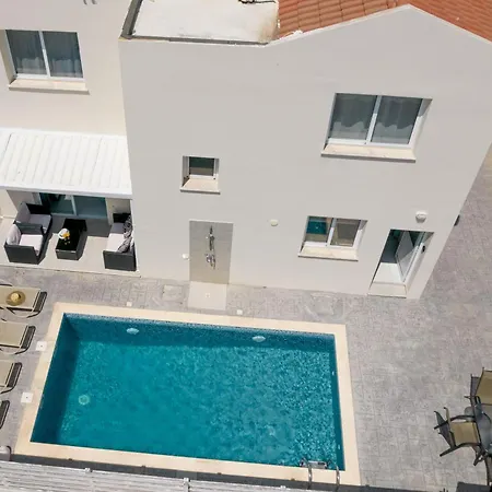 Vila Dafni Ekaterina 3 Bdrm