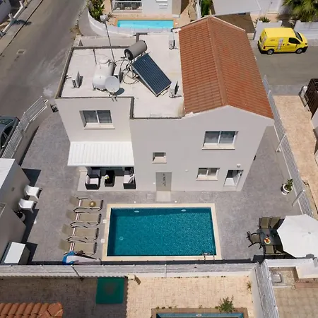 Dafni Ekaterina 3 Bdrm Villa